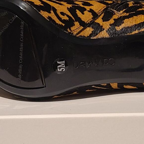 Calvin Klein Ravie Leopard Calf Hair Ankle Stiletto Boots, size 5M ~ NEW - Picture 6 of 8